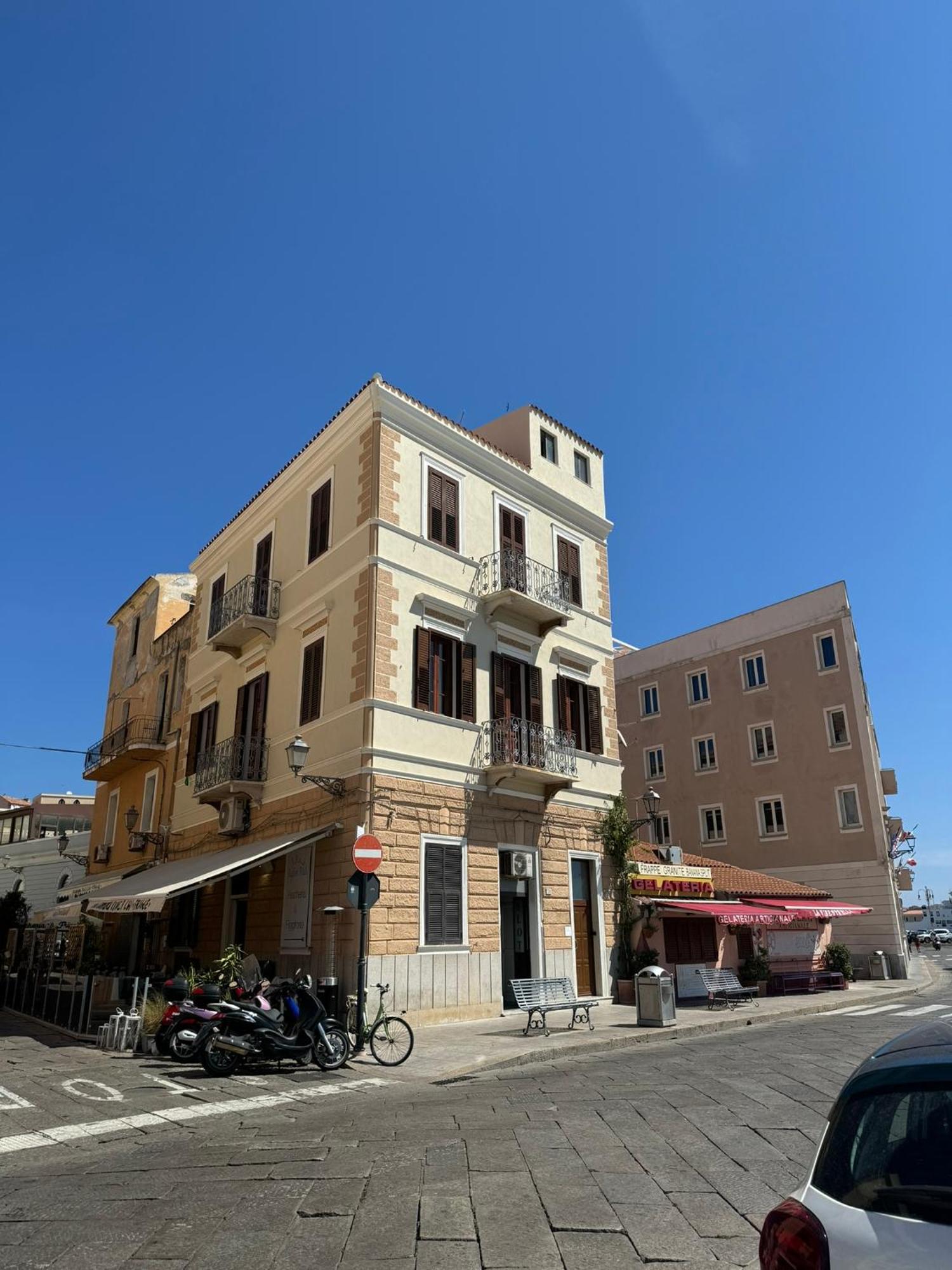 Il Caracolo Rooms Ла-Маддалена Экстерьер фото
